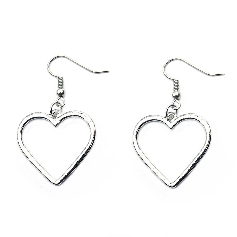 Harajuku Zachte Leuke Zus Uitgeholde Geometrische Hartvormige Zoete Liefde Oorbellen Oorbellen Koreaanse Eenvoudige Oorbellen Vrouwelijke Sieraden