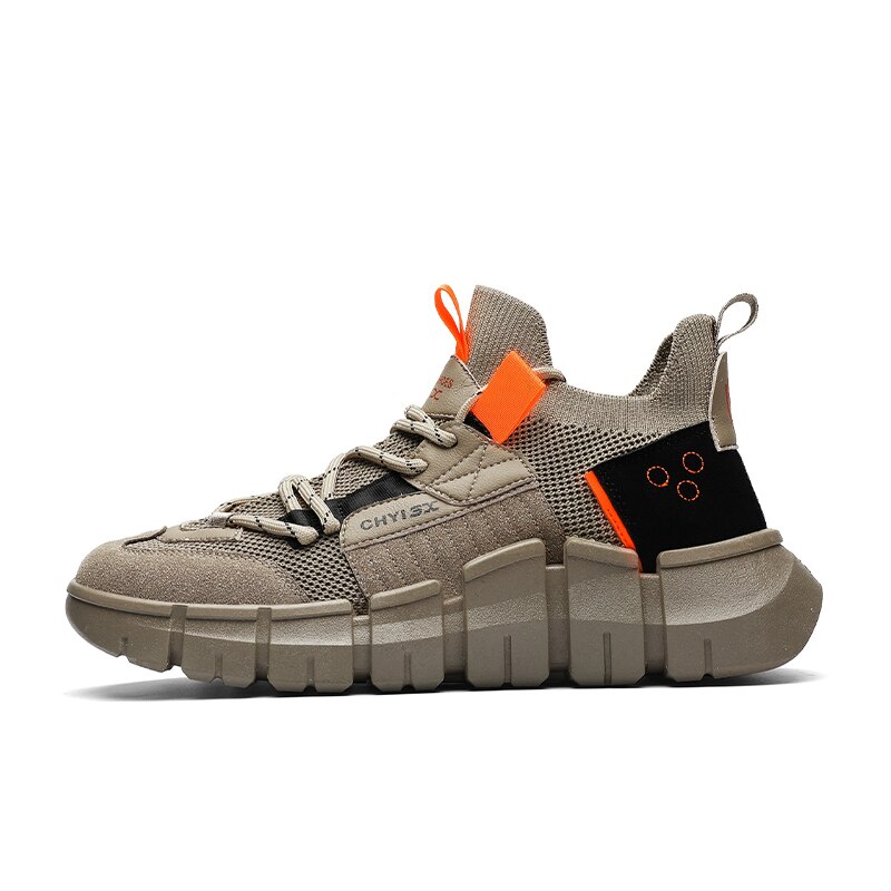 Mænd fritidssko lette åndbare sneakers trend udendørs snøresko behagelige gummi joker simple sneakers: Khaki / 7.5