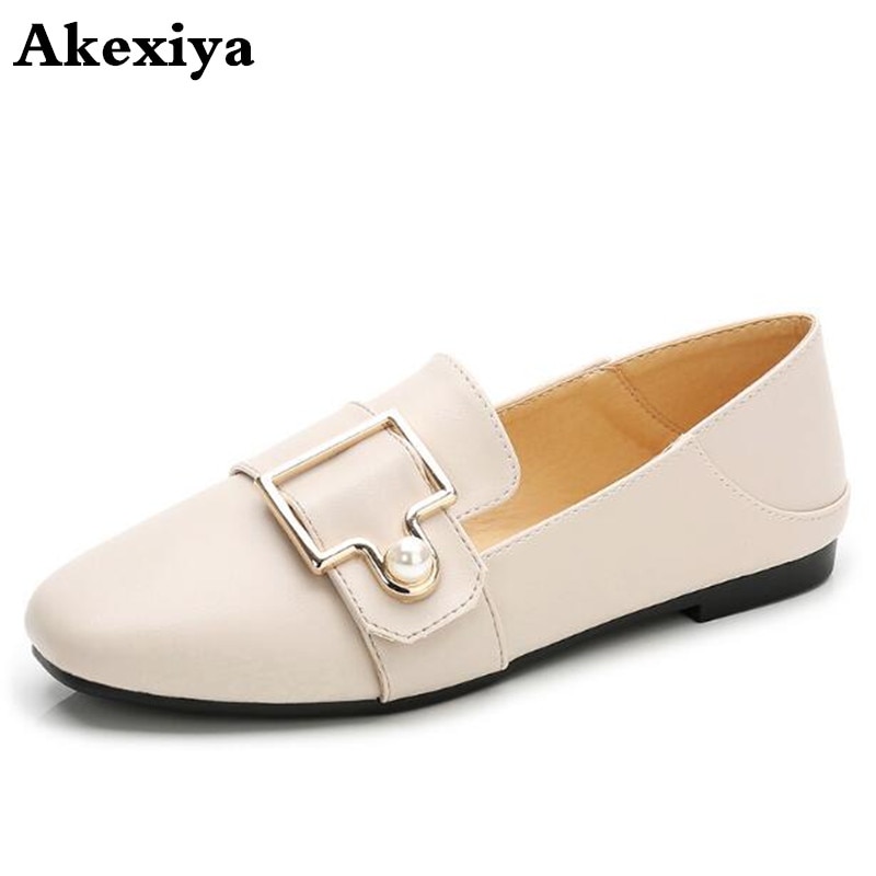 Femmes rétro talon plat chaussures à fond souple dames bouche peu profonde couleur unie chaussures décontractées bout rond chaussures plates