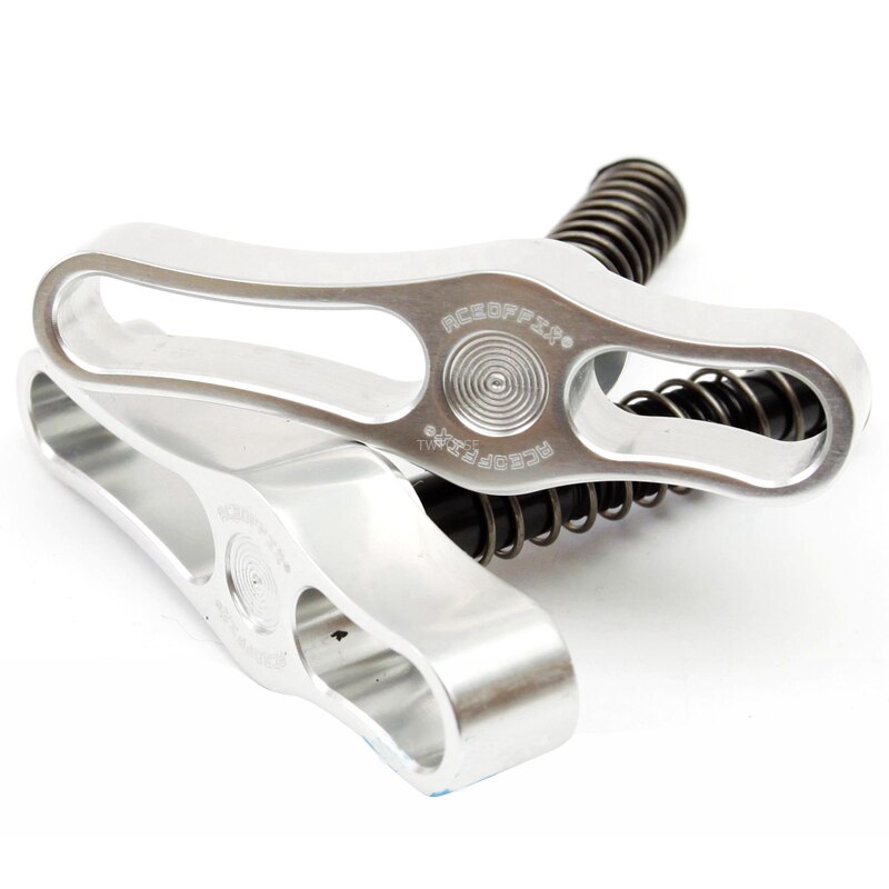 TWTOPSE Bicycle Hinge Clamp Lever For Brompton Folding Bike Bicycle Clamp Plate Lightweight 38g CNC AL7075 Aluminum 2 pcs hcl-2: Sliver Set