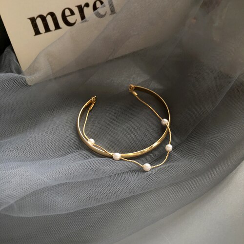 Trendiges armband aus metall, beliebter stil, goldplattiert, mit simulierten runden weißen perlen, kette für damen: Default Title