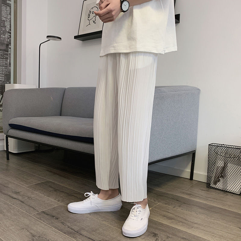 Sommer plisserede bukser herre ensfarvede lige bukser herre streetwear vilde løse koreanske fritidsbukser herre m -2xl: L / Hvid