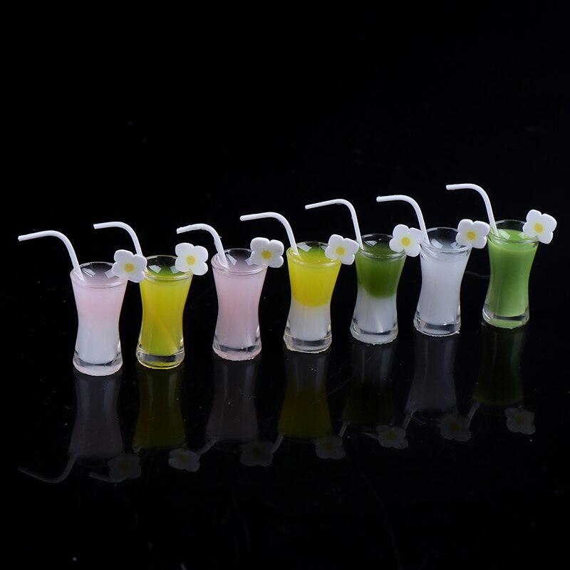 4pcs 1/12 Dollhouse Miniature Resin Cocktail Cup Drink Glass Toy Doll House Decoration 1:12 Simulation Room Furniture Toys