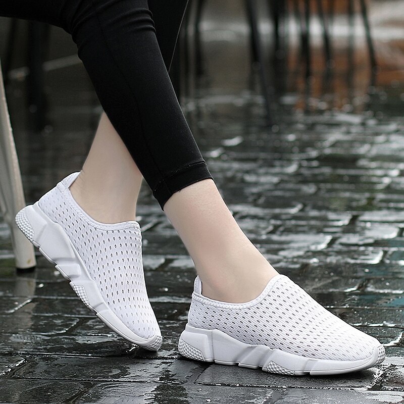 Cheap Tenis Feminino Tenis Mujer Woman Tennis Shoes Brand Men Sports Shoes Unisex Light Soft Outdoor Athletic Sneakers