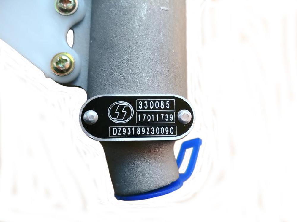 China shacman delong  f2000 x3000 kuorma-auton varaosat kytkimen pääsylinterikokoonpano  dz93189230090