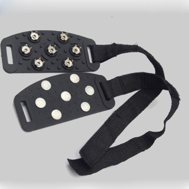 1 paar 7 Zahn Anti-Schleudern Eis Greifer Spitze Winter Klettern Anti-Unterhose Schnee Spikes Griffe Stollen Über schuhe Deckt