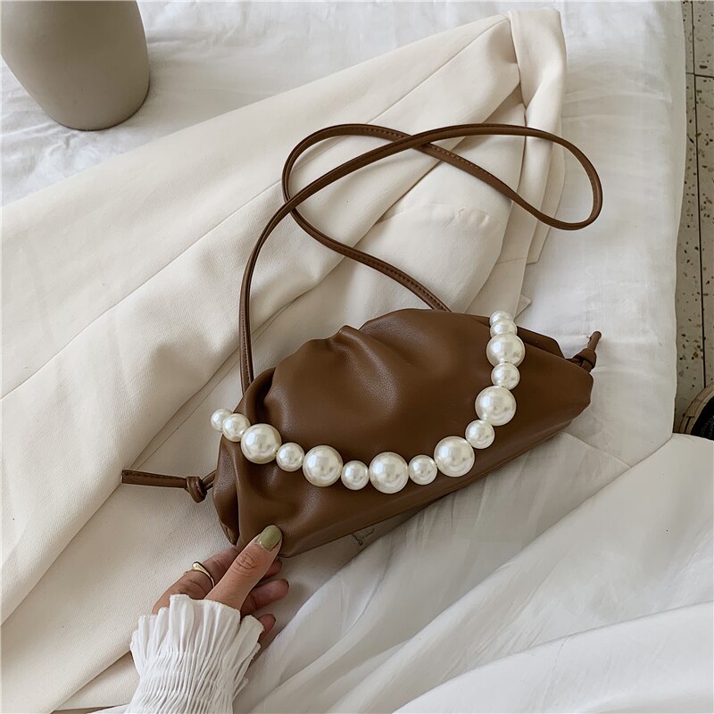 lässig Perle Kette Tote Wolke Tasche Für Frauen Crossbody frauen Handtasche Knödel Schulter Bote Tasche Sack: Braun