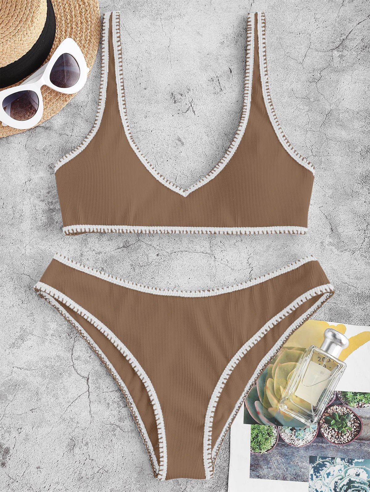 Zaful Geribbelde Contrast Zweep Stiksels Gewatteerde Bikini Badmode Padded Bikini Twee Stuk Badmode Contrast Trim Bikini: Coffee / L