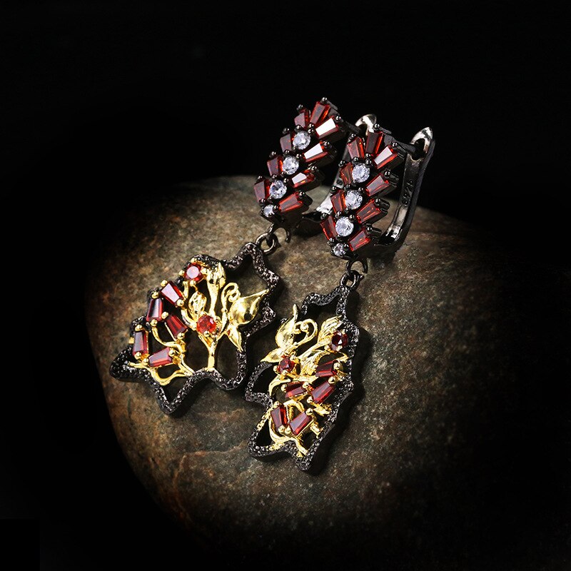 Exquisite Temperament Black Gold Red Hollow Floral Zircon Earrings High-end Light Luxury 925 Silver Jewelry Bridal Earrings