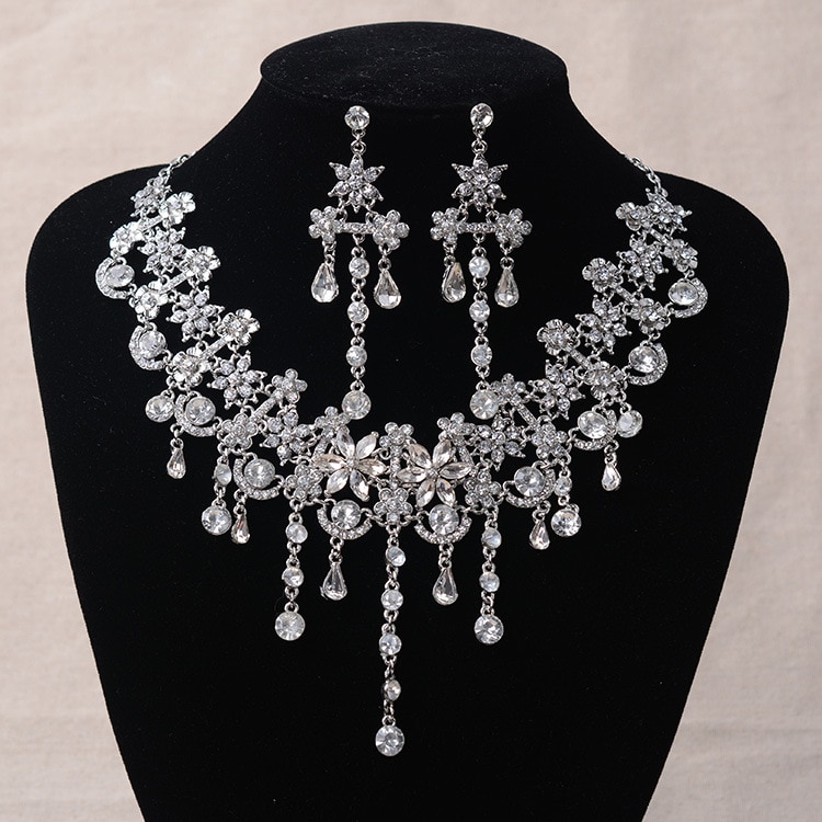 Luxe Zilver Kleur Kristal Bloemen Bruids Sieraden Set Voor Vrouwen Verklaring Ketting Oorbel Strass Tiara Bruiloft Accessoires