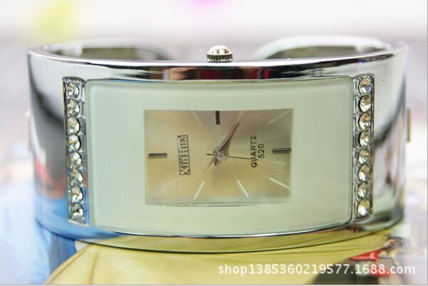 Square color Diamond Ladies Watch Bracelet Watch: white