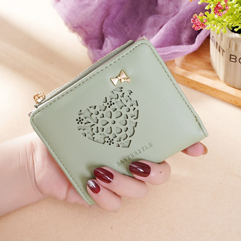 Moda küçük kadın çanta kısa çanta bayan mektubu çıtçıt fermuar kısa debriyaj cüzdan katı Vintage mat kadın cüzdan