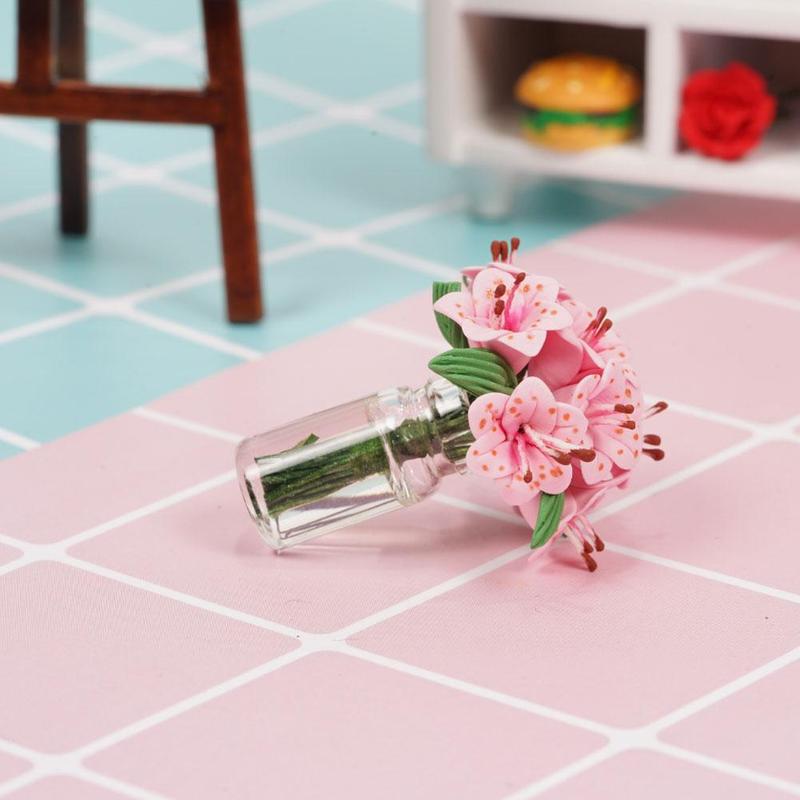 1:12 Puppenhaus Zubehör Mini Rosa Lilie Blume Modell Spielzeug Puppe Haus Schlafzimmer Szene Blumen- Dekoration Rosa Lilie Vase Modell spielzeug