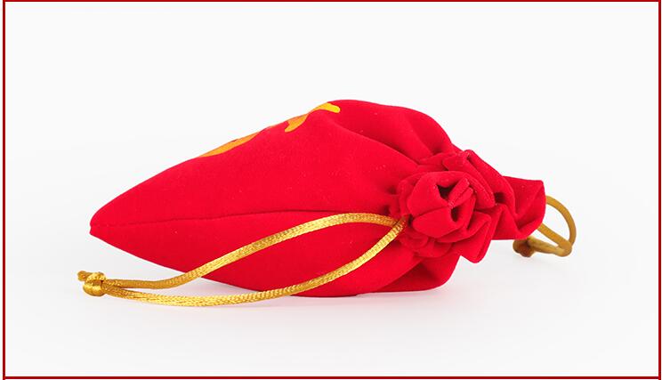 20pcs/lot 10x12, 11x15, 14x18, 16x20 cm Chinese Fu Red Velvet Drawstring Bags Year Decor Favors Christmas Package Pouch