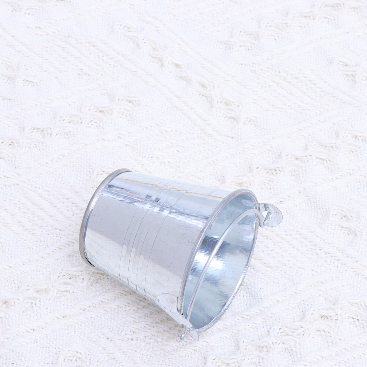 Mini cubo de Metal de hojalata para decoración del hogar, macetas pequeñas de hierro para balcón, escritorio, 24 piezas