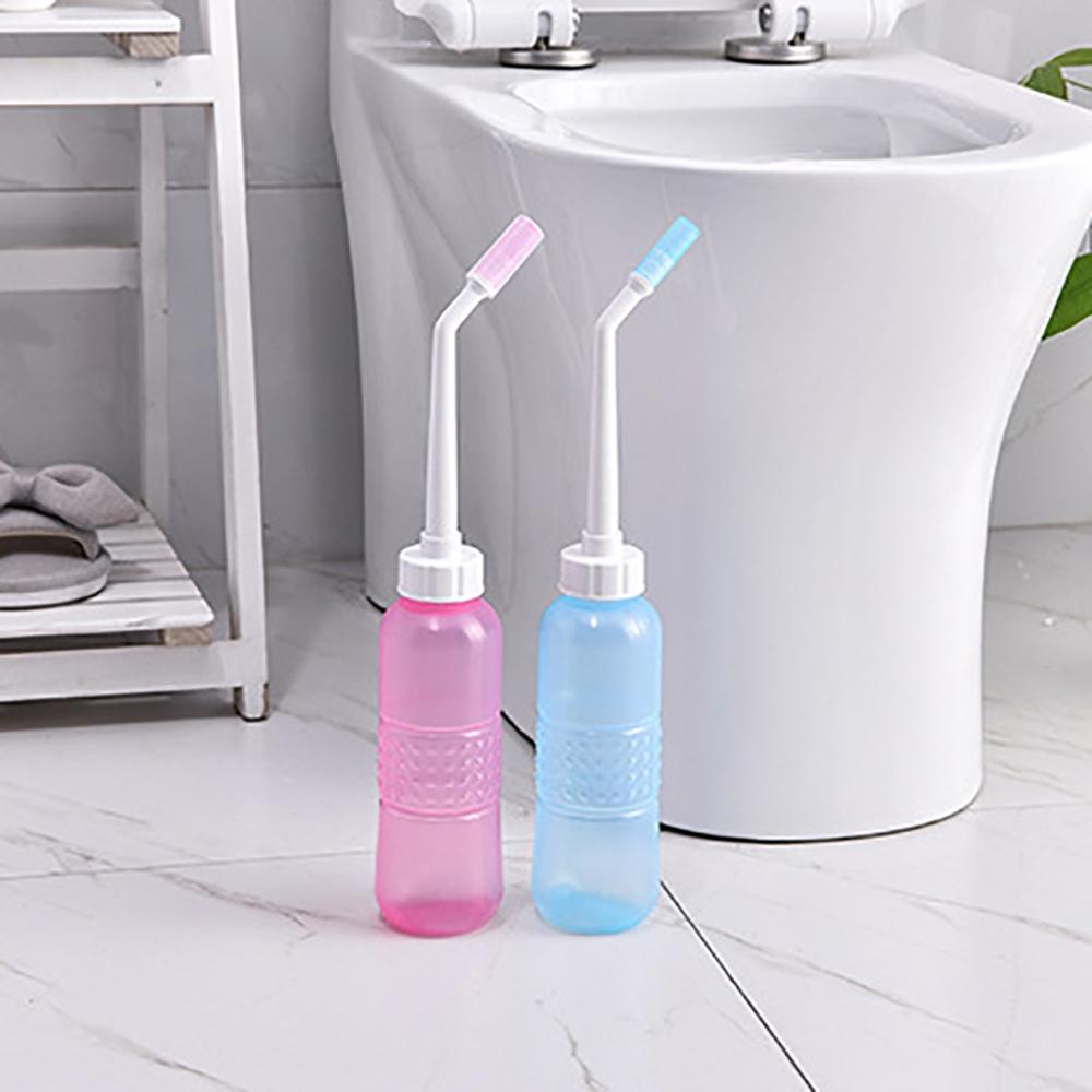 560ml Portable Travel Hand Held Bidet Sprayer Personal Cleaner Hygiene Bottle Spray Washing Portable Bidet for Toilet Handheld C