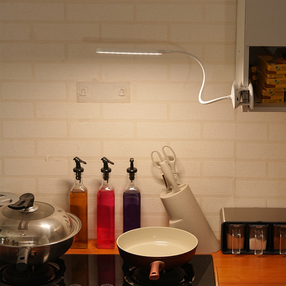 1 pcled clip-on bureaulamp, drie kleurtemperaturen, instelbare helderheid, geschikt voor studentenkamers, kantoren en nachtkastjes.