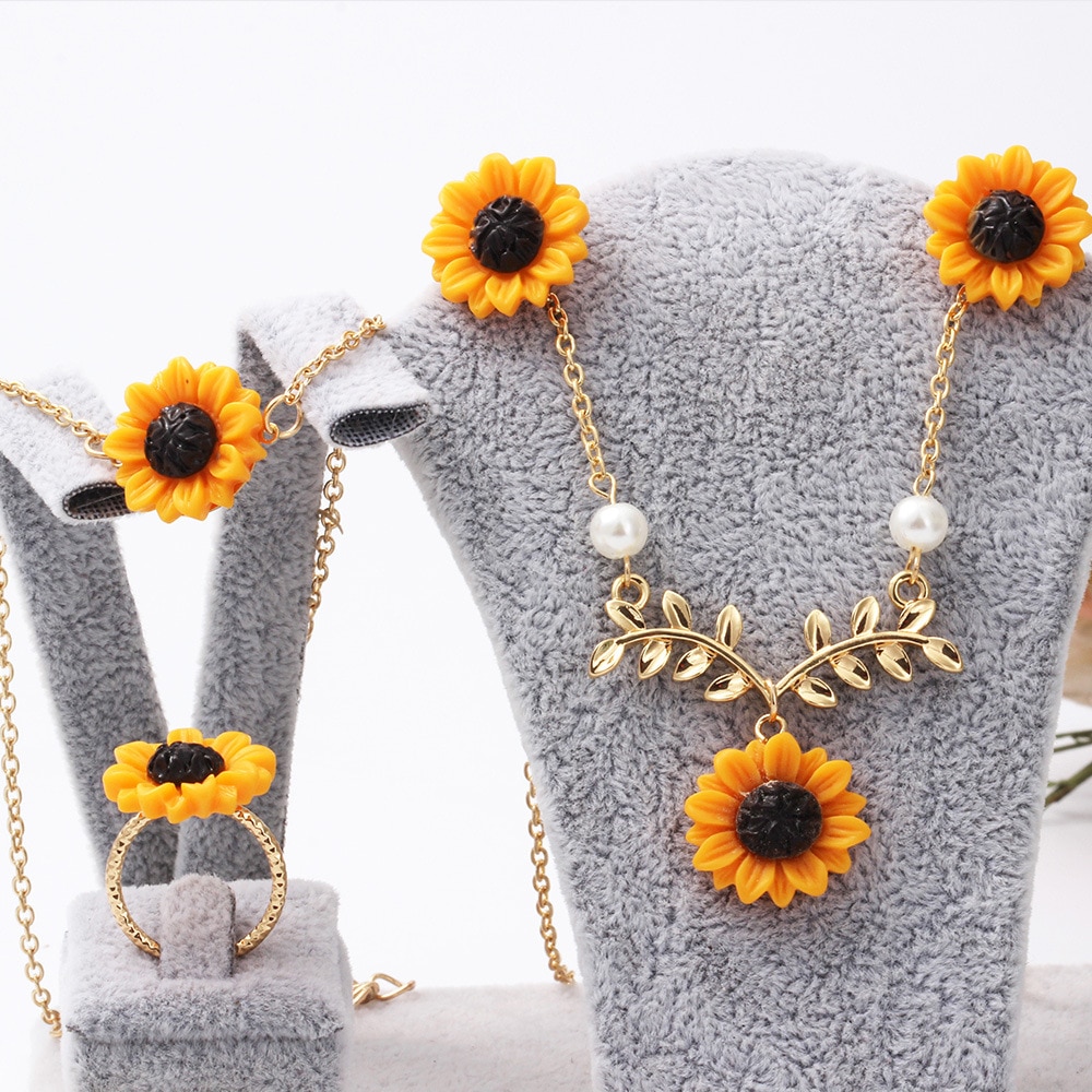 Halskette Ohrringe 4 Stück Modische Sunflower Blatt Anhänger Nette Blumen Schlüsselbein Kette Schmuck Sets für Frauen