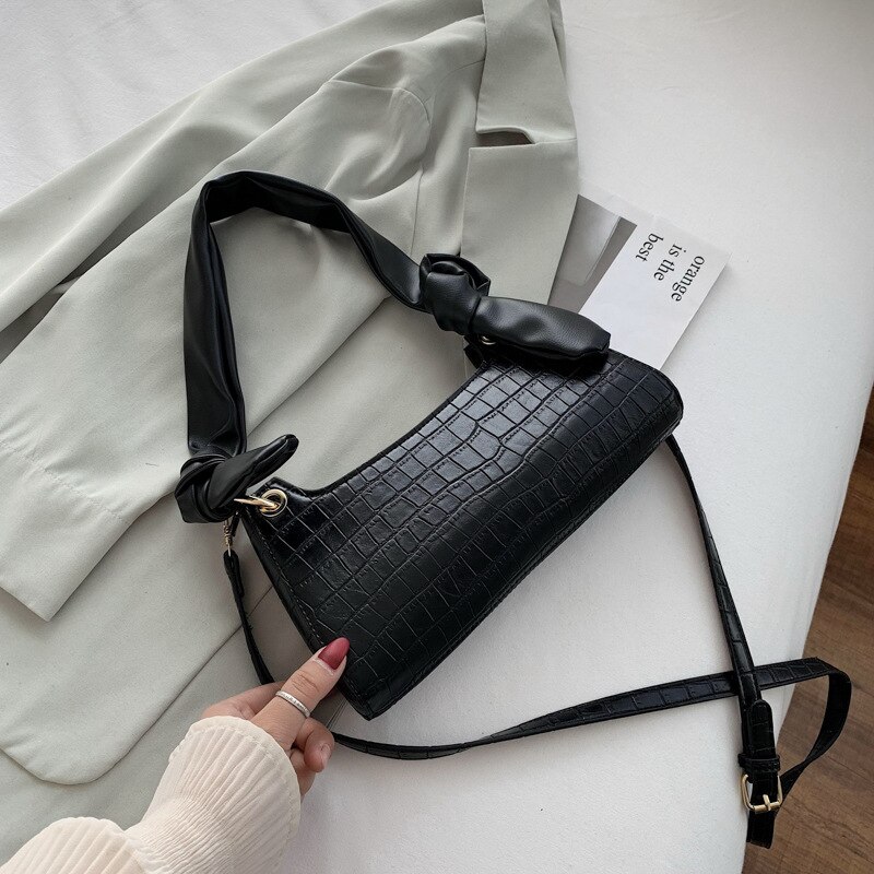 Boutique De Fgg MIL5146 Schoudertassen: WHITE