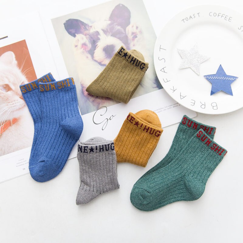 5 Paare freundlicher Socken Jungen Mädchen Einfache Stil Stereo gestreift Solide Farbe Atmungsaktive Kleidung Zubehör freundlicher Socken