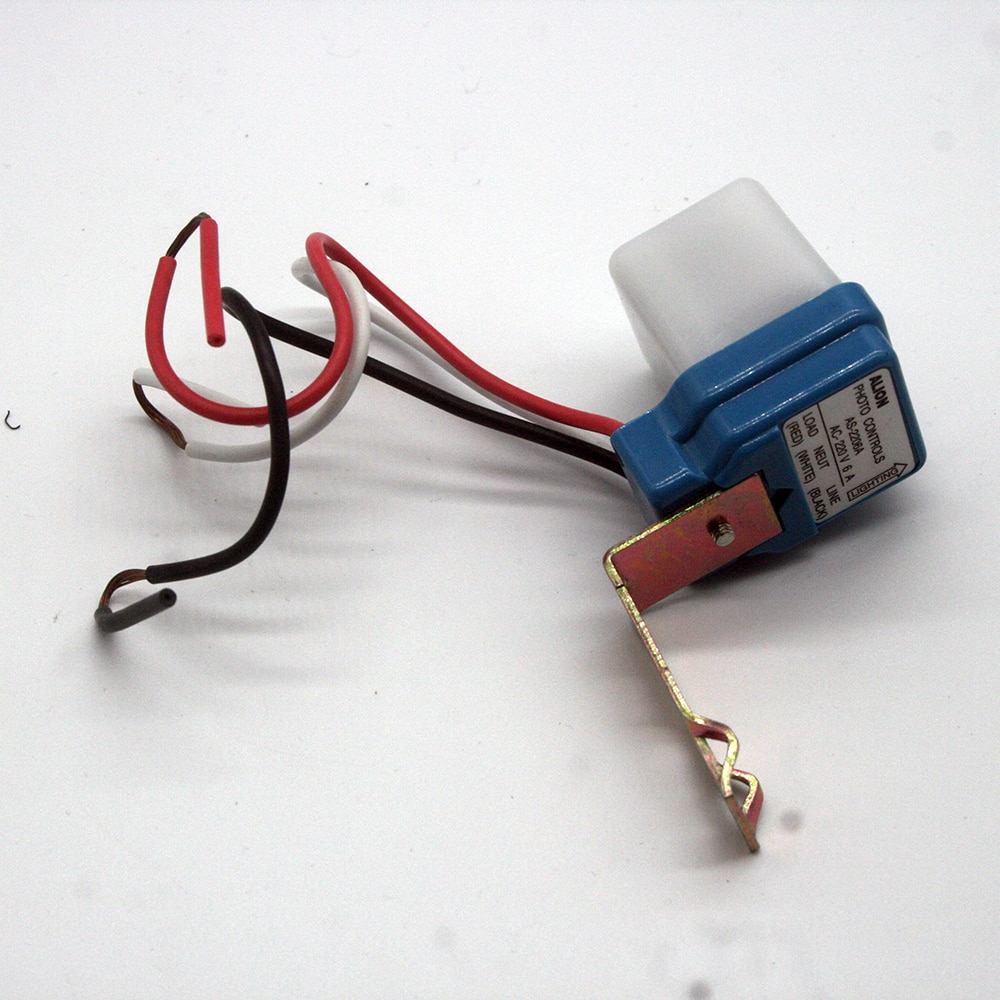 1pcs Light Control Switches Waterproof Mini Twilight Dusk Sensor Twilight Switch Outdoor Night Light SensorAC220V 6A 10A