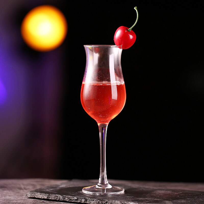 Tulip-type ladies cocktail glass ins lead-free crystal wine tasting scented glass champagne glass liqueur small glass