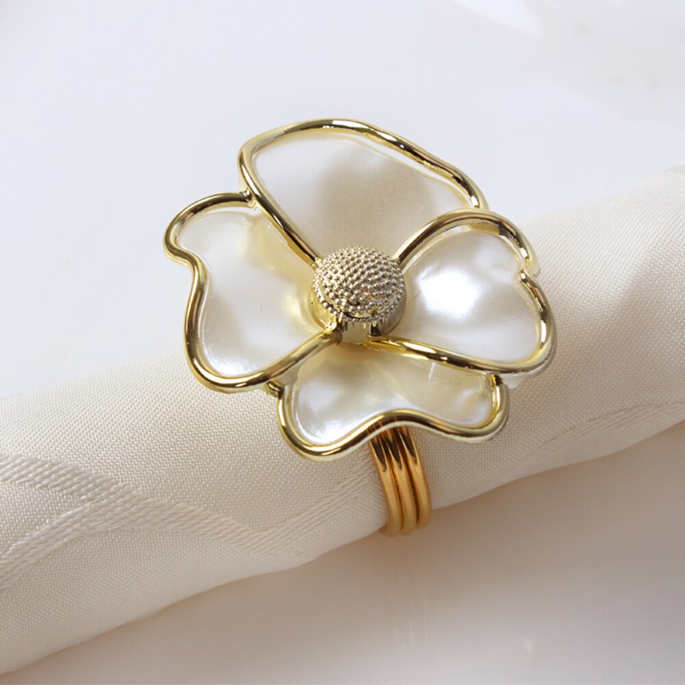 6PCS Metal Modern White Magnolia Flower Napkin Ring Hotel Western Restaurant Desktop Decoration Napkin Ring Party Wedding Decora