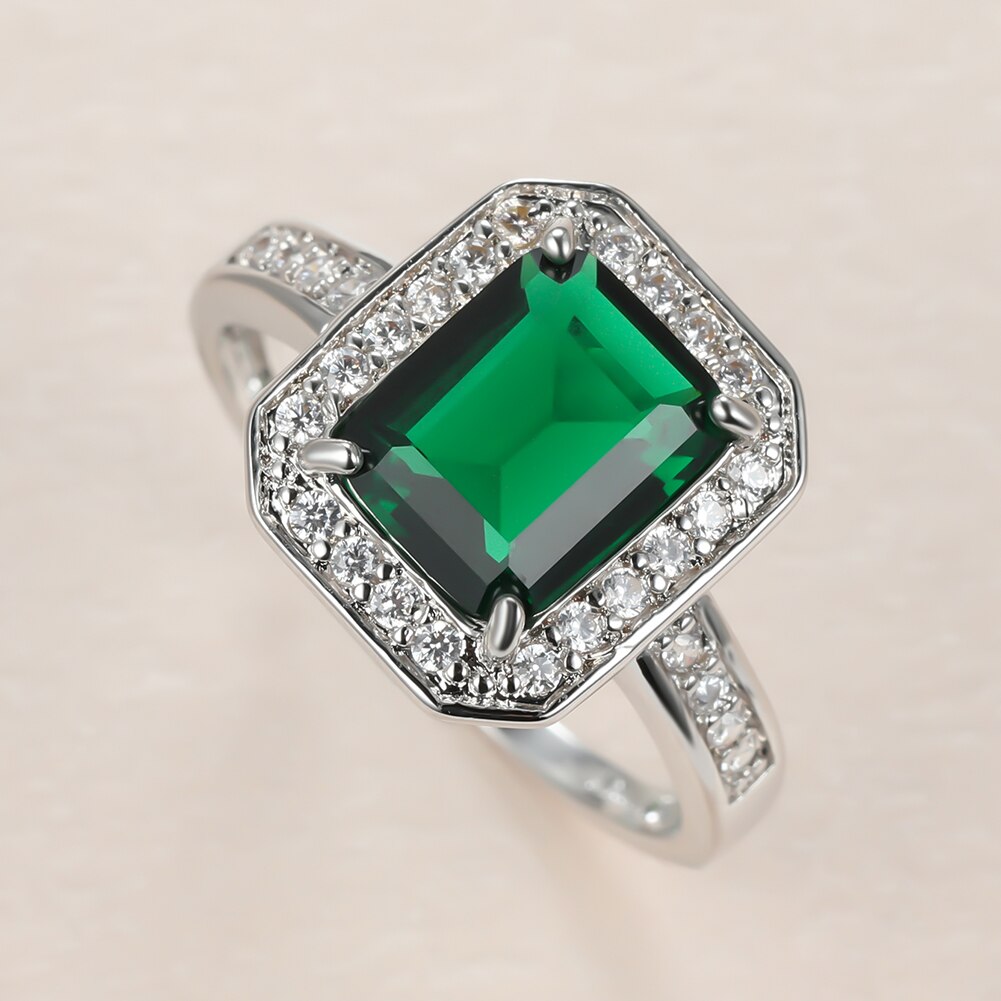 Jahrgang Weibliche GrüNe Kristall Stein Ring Charme Silber Farbe Hochzeit Ringe Für Frauen Versprechen Braut Platz Zirkon Engagement Ring