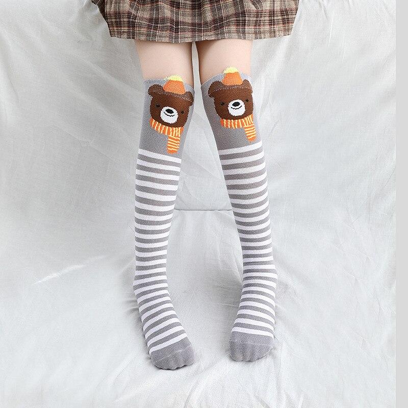 Calzini in cotone morbido per bambina scaldamuscoli al ginocchio calzini per bambini autunno inverno calzini simpatici animali da cartone animato per 2-12 anni: light grey bear