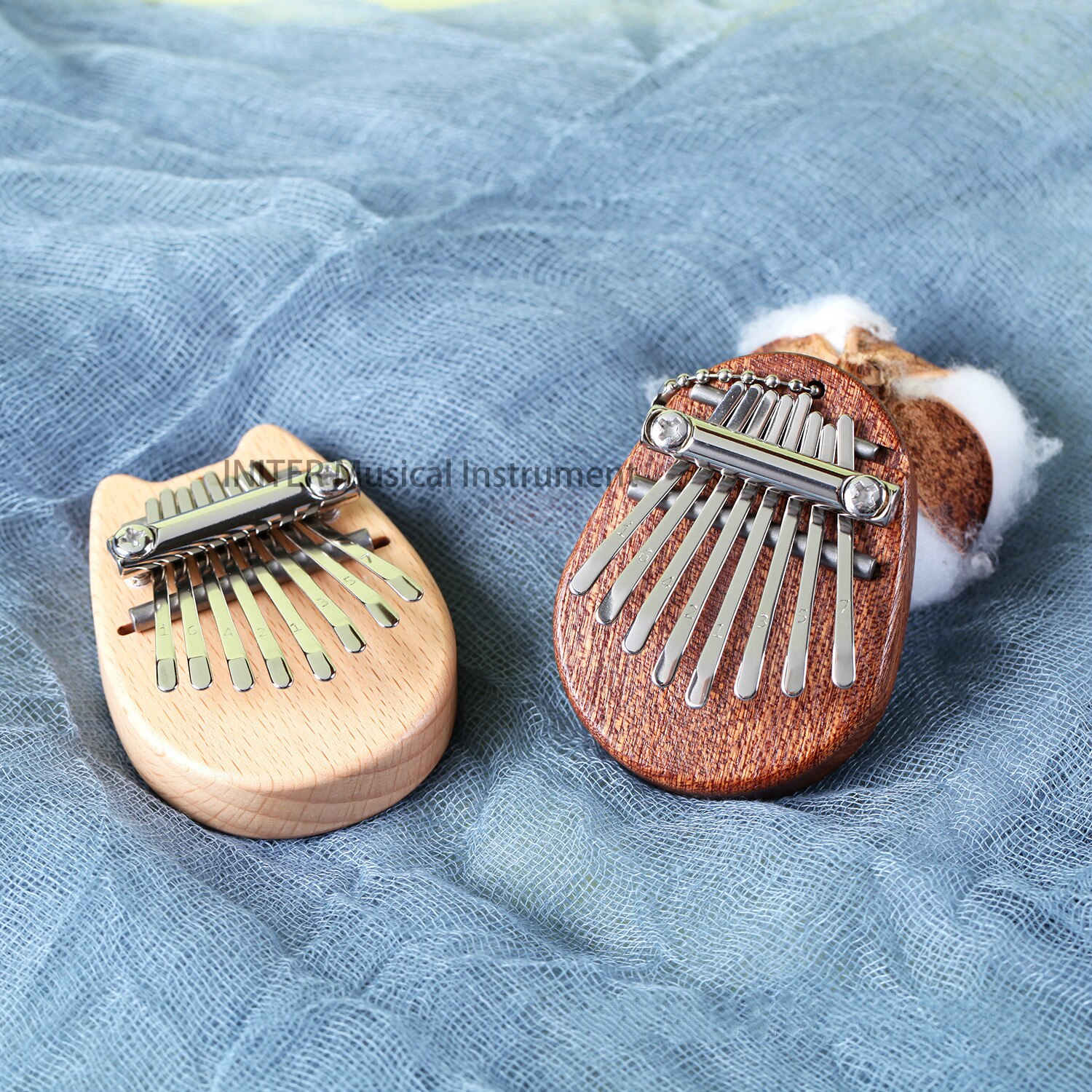 8 Keys Mini Kalimba Solid Mahogany Thumb Piano 8 Keys Solid Wood Kalimba Mini Kalimba Pendant Mini Harp Christmas