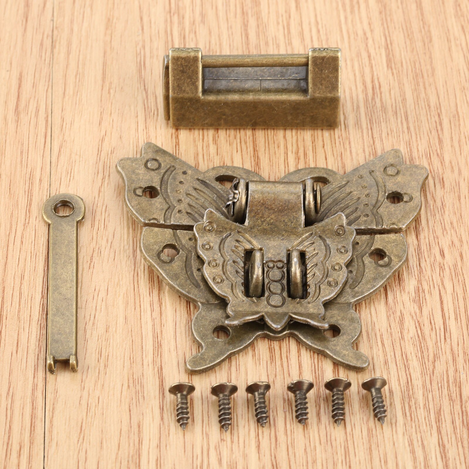 Zinklegering antik bronze kinesisk stil tastet hængelås og kasse skifte sommerfuglelås hasps lås til smykker brystkasse kuffert