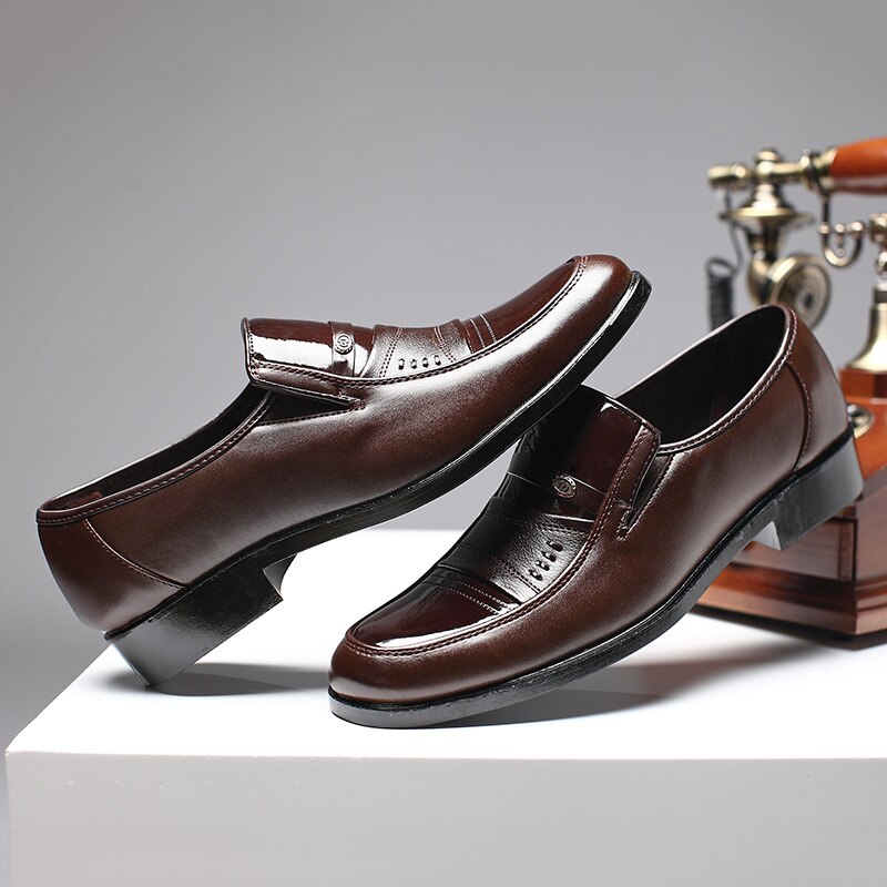 Nouveaux Hommes En Cuir Robe Chaussures Chaussures De Classique Chaussures Pour Formel Chaussures Hommes Chaussures À Enfiler chaussures D'affaires pour hommes: Marron / 10