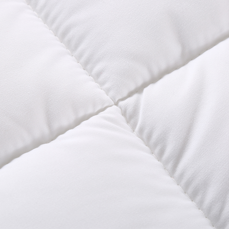 Superpehmeä paksu pehmeä patja suojapatjan päällinen