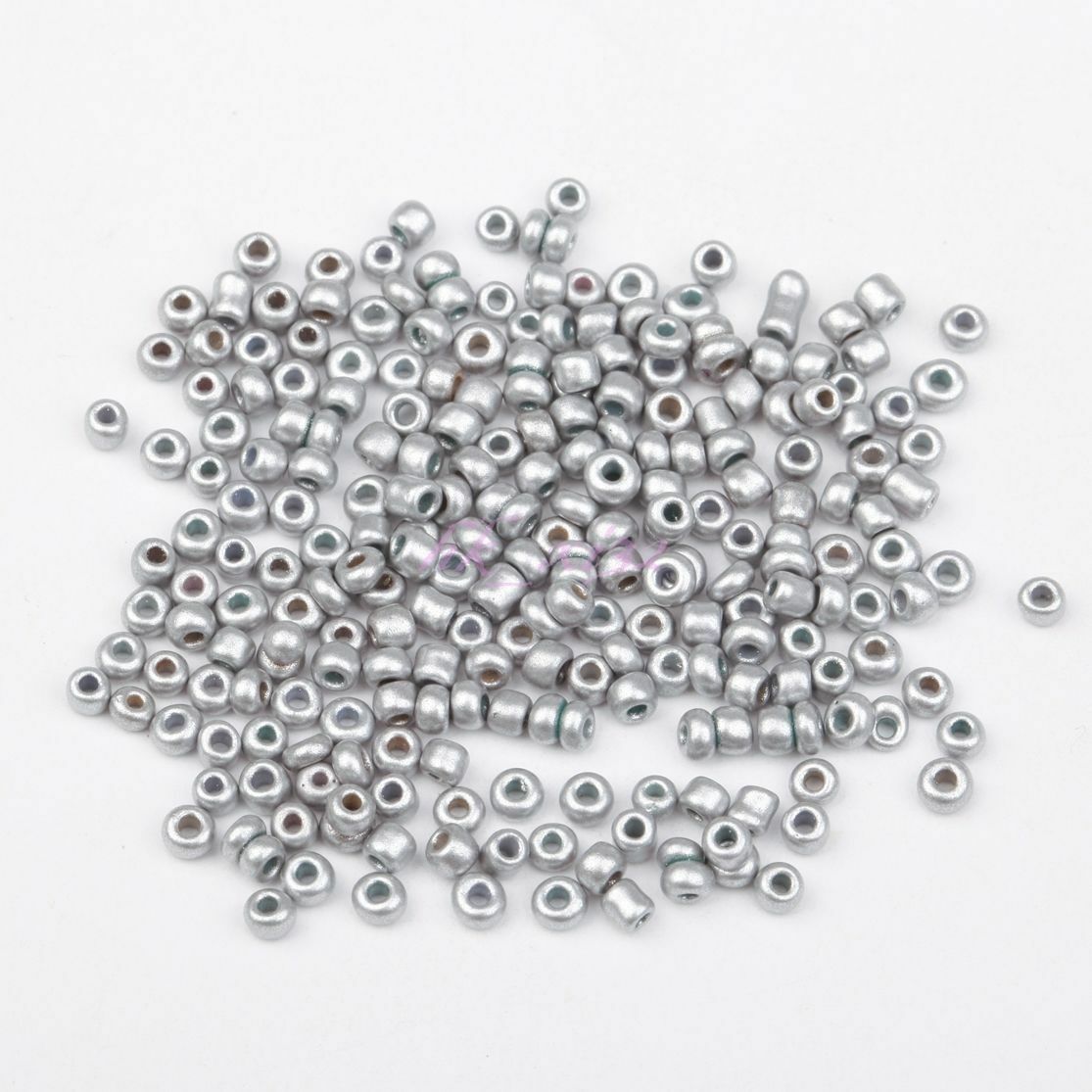 1000Pcs 2mm Czech Glass Bead Round Spacer Bead Bracelet Necklace DIY Material Jewelry Making Bead: siliver