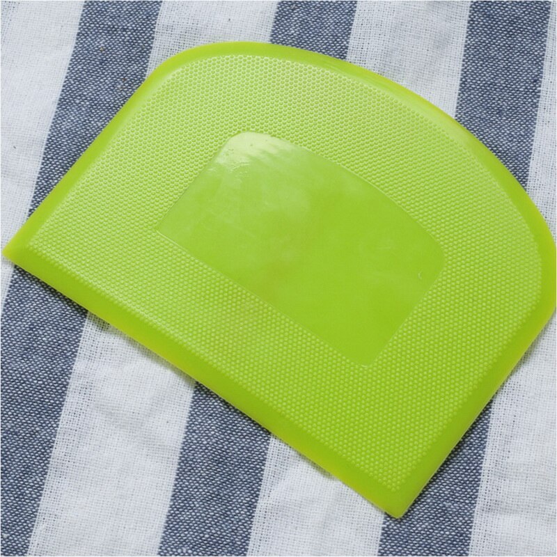 Dough Scraper Flexible Dough Cutter for Bread Dough Cake Dough Bowl Scraper Dough Cutter Plastic Pastry Chopper