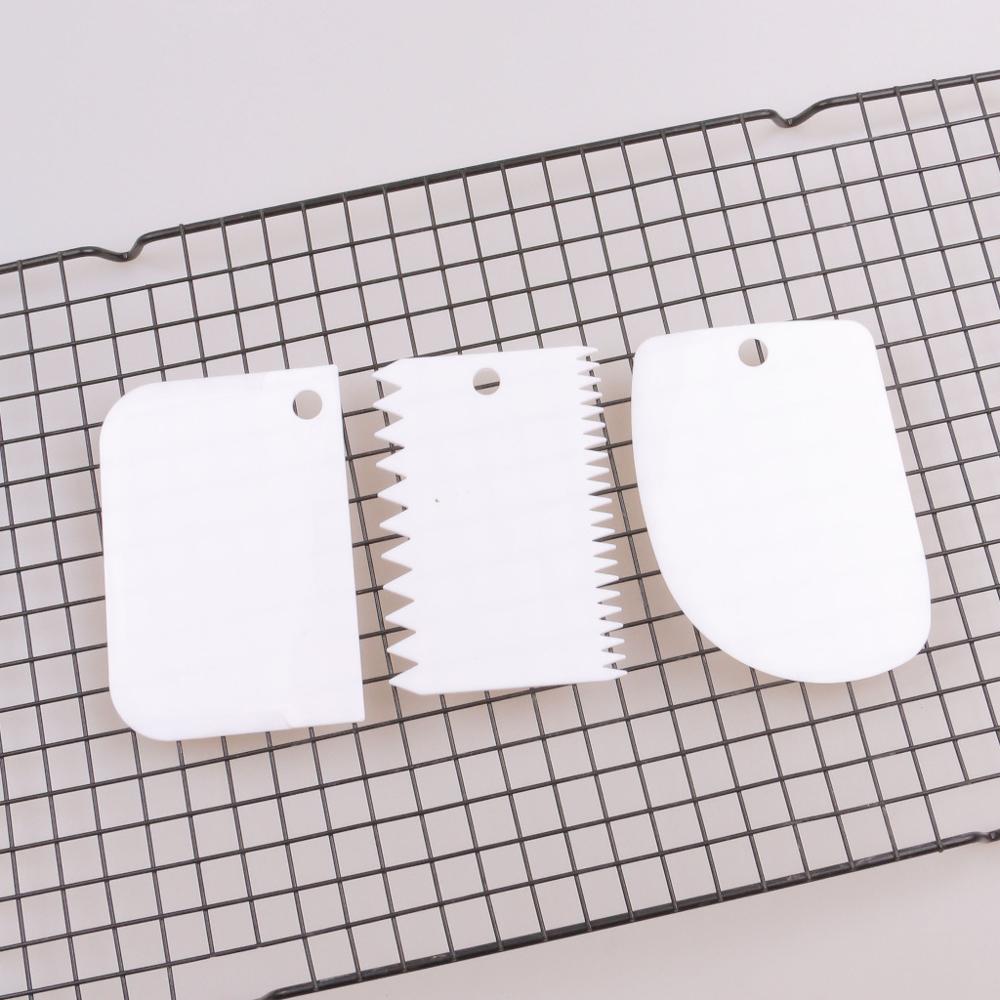 Dough Cake Scraper Bowl Scraper Cake Scraper Plastic Dough Cutter Jagged Edges Scraper Curved Edge Scraper Flat Edge Scraper: B