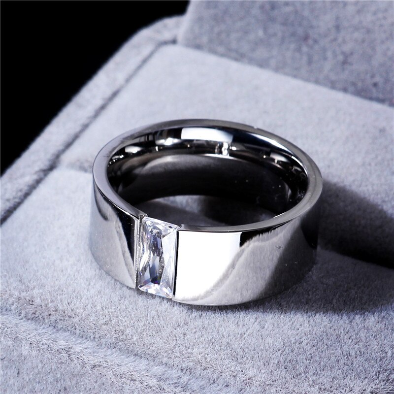 Fashionable 8mm width mirror set with super bright zircon ring 316 titanium steel ring, exclusive for women