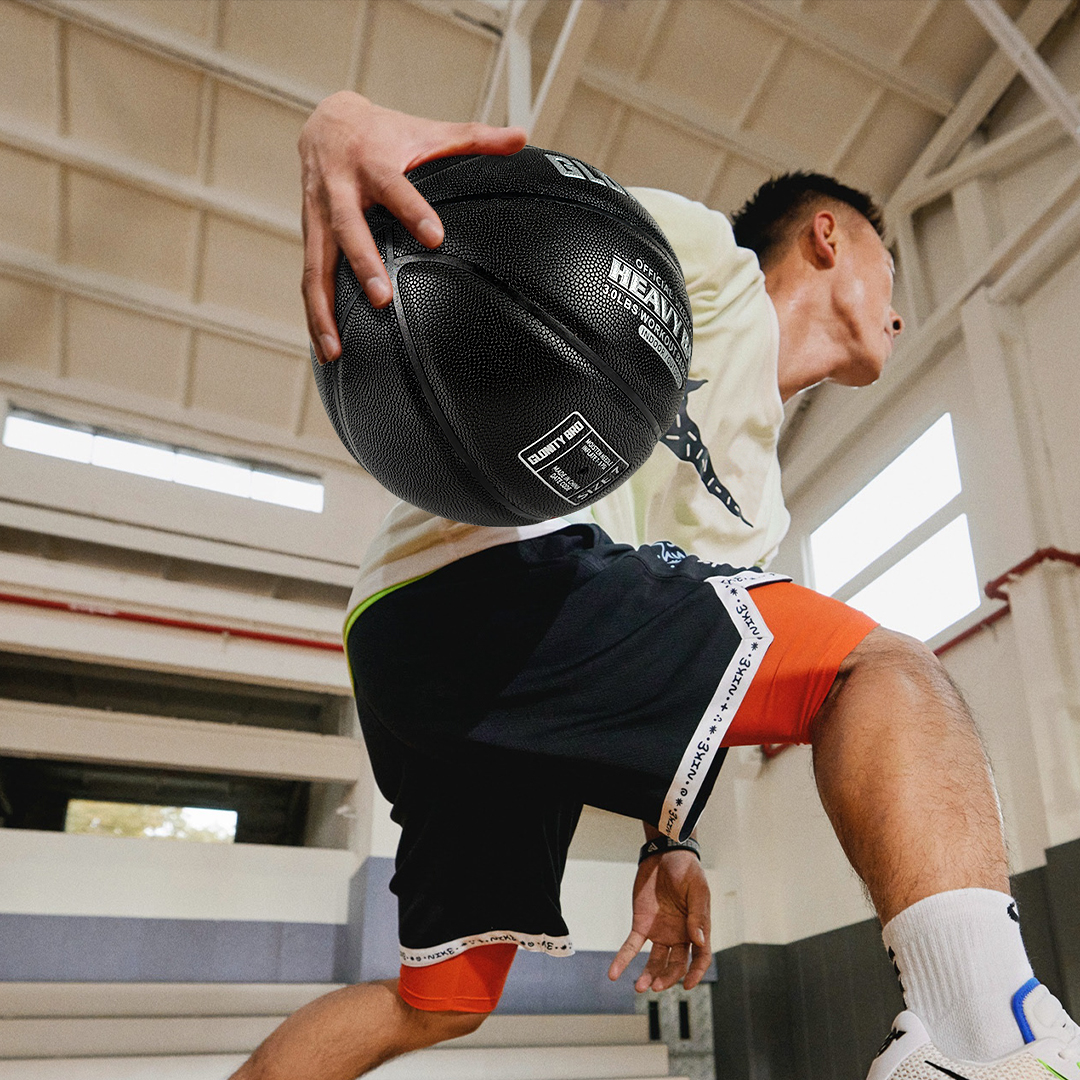 Baloncesto agraciado de 3 libras, tamaño 7, pelota pesada de entrenamiento especial para interiores y exteriores para mejorar la manejo de la pelota, habilidad de paso de goteo