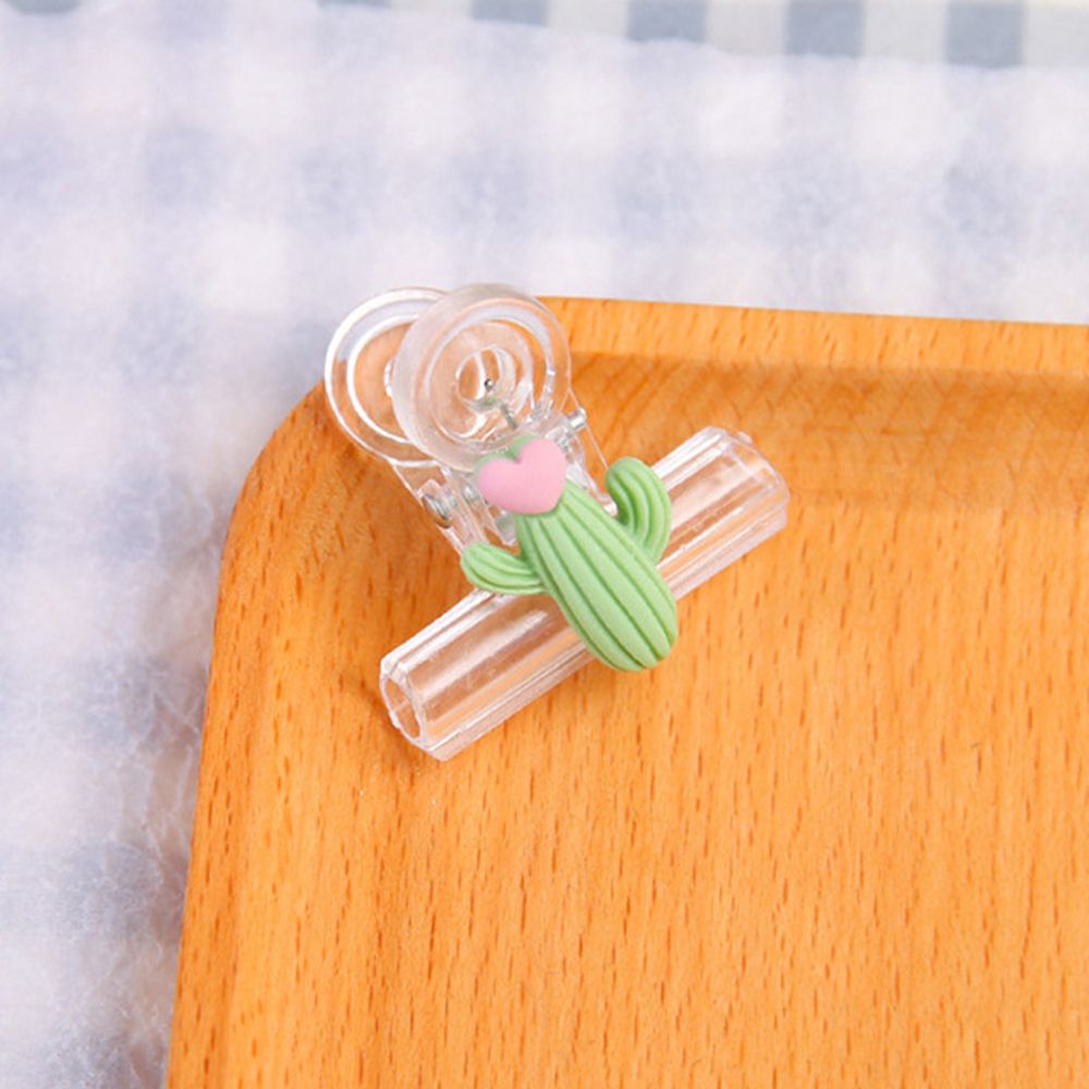 1pcs Cute Transparent Clip Student Cartoon Plastic Snacks Sealing Clip Binding Paper Clips Stationary Page Holder: 16