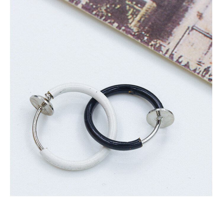 1PC Punk Felsen Ohr Clip Manschette wickeln Ohrringe Auf Gefälschte durchbohren Nase Lippe Band Ringe Für Frauen Männer unisex Punk Clip Ohr schick Schmuck