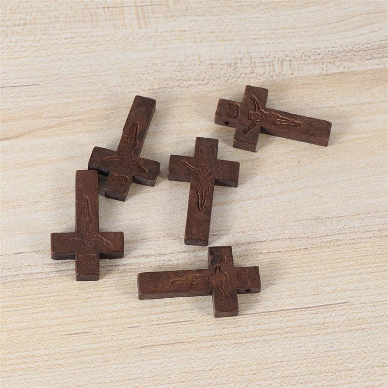 70Pcs Diy Houten Ambachten Christian Cross Decoraties Sieraden Ketting Ornamenten Voor Vrouwen Mannen Houten Kruis