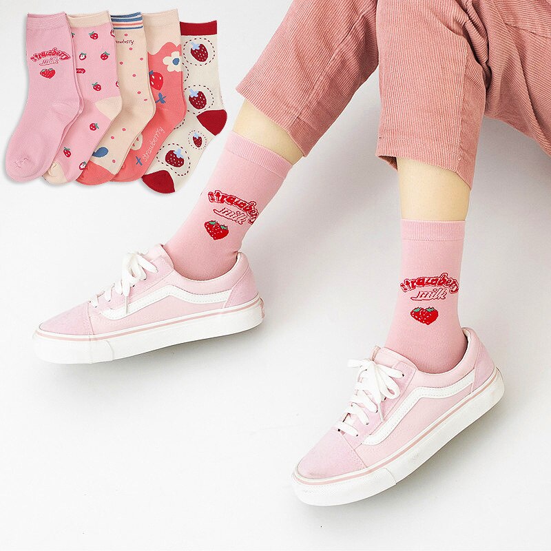 Women's Socks Autumn and Winter Trendy Socks Strawberry Tube Cotton Women's Socks Harajuku College Style Casual Fresh Socks