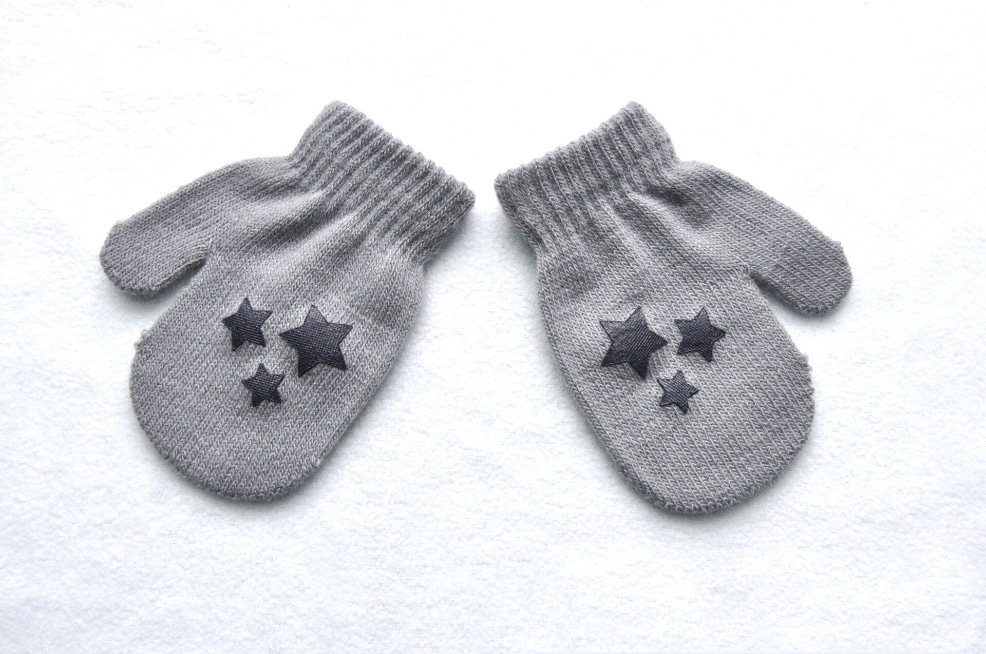 Winter Handschuhe Nette Baby-stricken warm elastisch Weiche Handschuhe Art Jungen Mädchen freundlicher Fäustlinge: grau