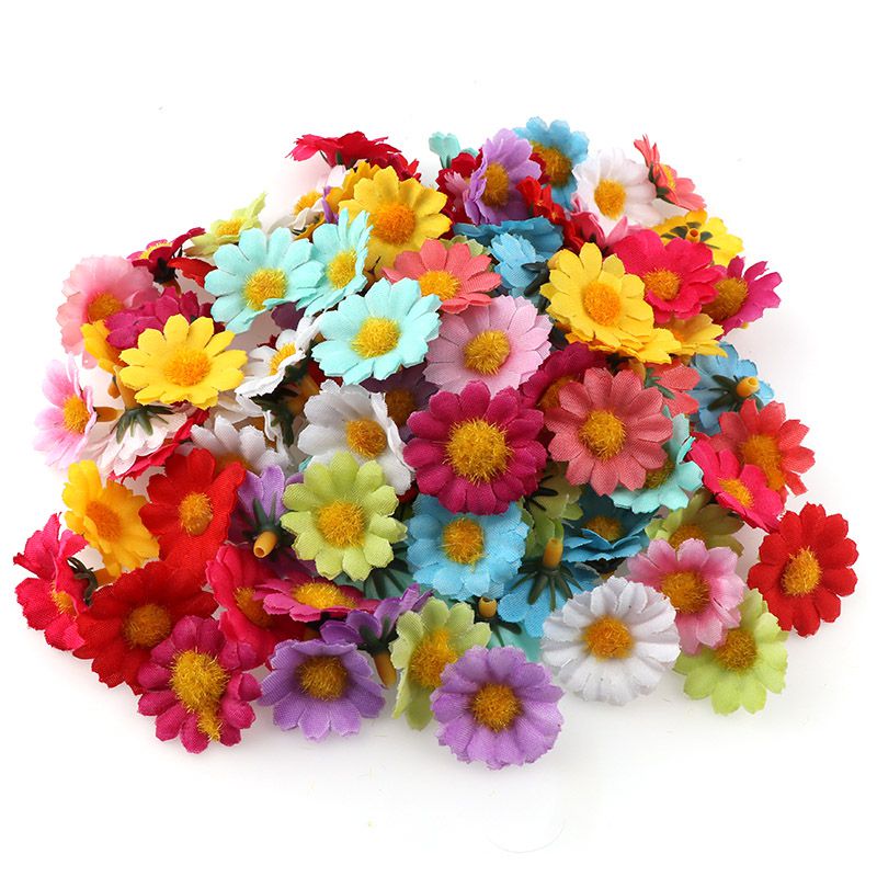 100pc/ erä 2.5cm mini päivänkakkara koriste kukka keinotekoiset silkkikukat juhla häät sisustus (ilman varsia) halvempaa: Sekoita