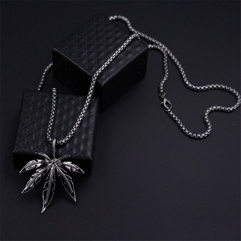 Hip-Hop Wietblad Goud Titanium Stalen Ketting Persoonlijkheid Rvs Geometrische Type Mannen Maple Leaf Blade Keten: Black Gun Plated