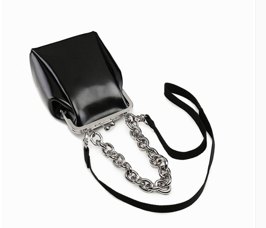 Female women bag simple style PU leather small clip bag vintage messenger shoulder bag women's vintage handbag R-598FG