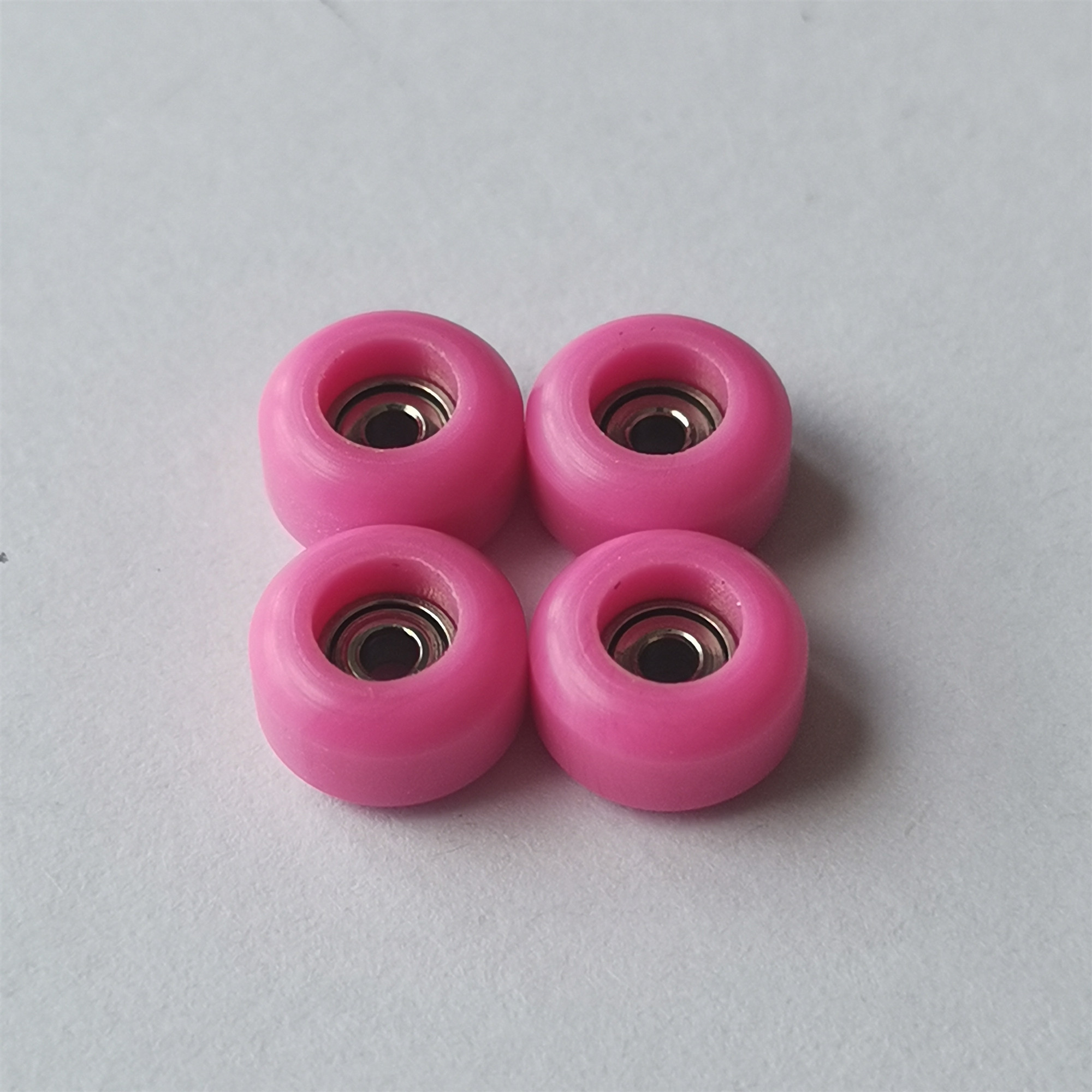 Basic Shape CNC Fingerboard Wheels with High Speed Bearing: Pink