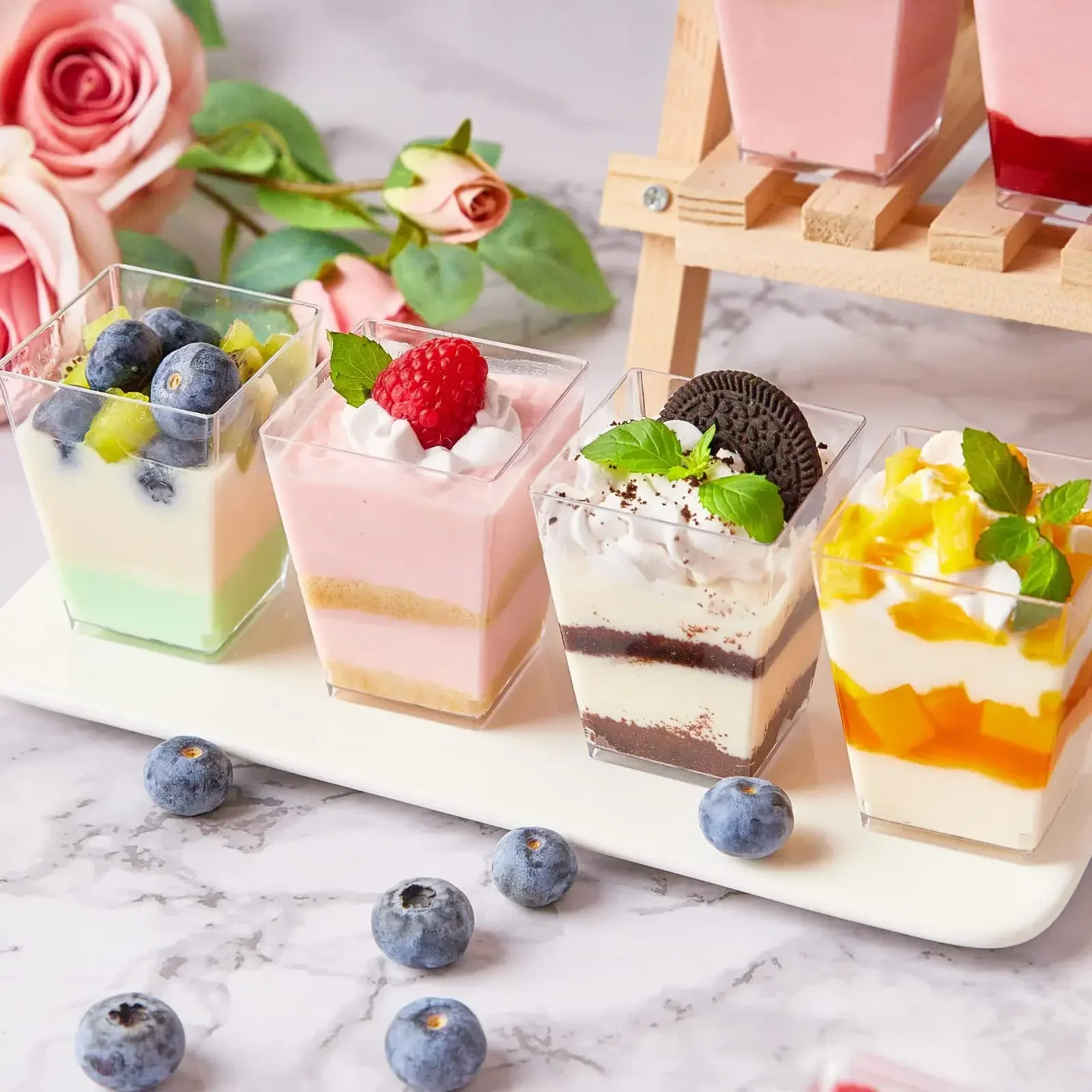 50 stk. engangs plastkopp for mousse, stigeformet kopp, puddingkopp, dessert, kakekopp, forrett, gelé, yoghurt, mousse, bakekopp