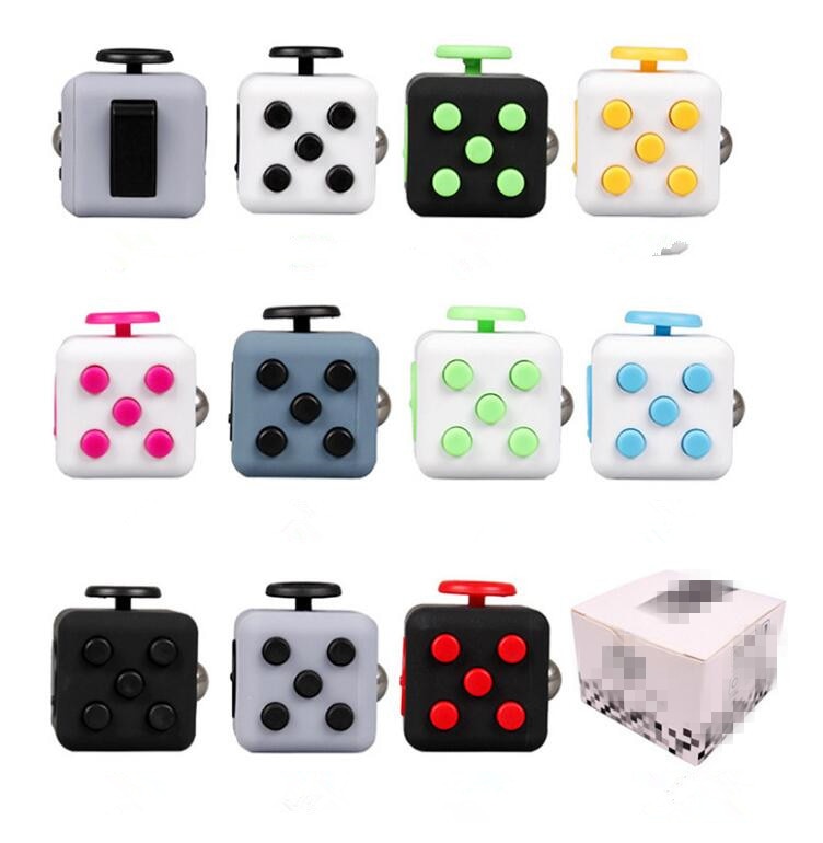 Min cube Toy Vinyl Desk Finger Toys Squeeze Fun Stress Reliever 3.3cm Antistress