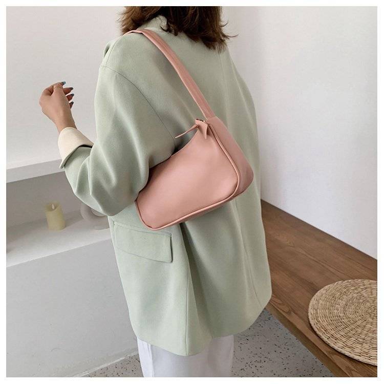 Soild Colour All Match Women Armpit Bags Simple Women Casual Small Baguette Handbags Soft PU Leather Ladies Armpit Bags: Pink